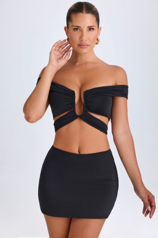 Mid-Rise Micro Mini Skirt in Black - Image 6