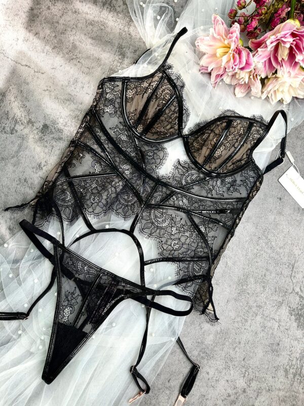 Seductive Black Patent Leather Lingerie Set - Image 8