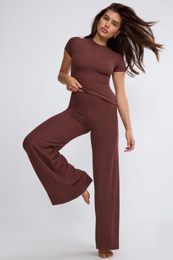 Mid Rise Wide Leg Trouser in Chocolate - Image 8