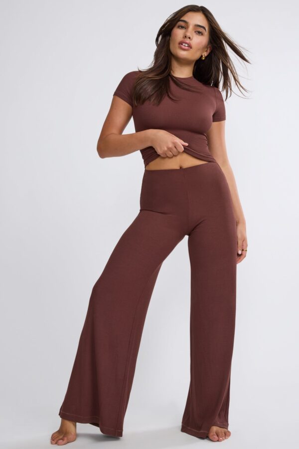 Mid Rise Wide Leg Trouser in Chocolate - Image 9