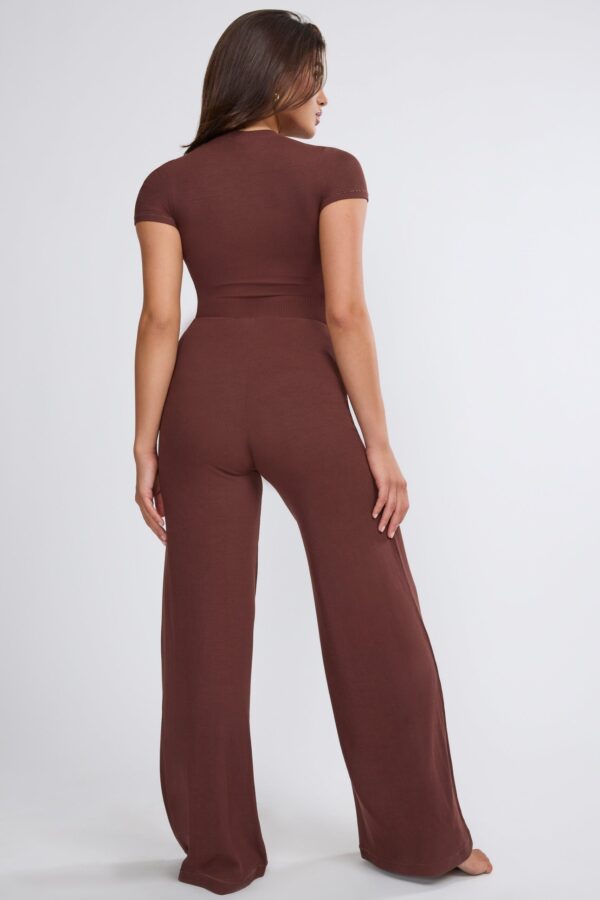Mid Rise Wide Leg Trouser in Chocolate - Image 2