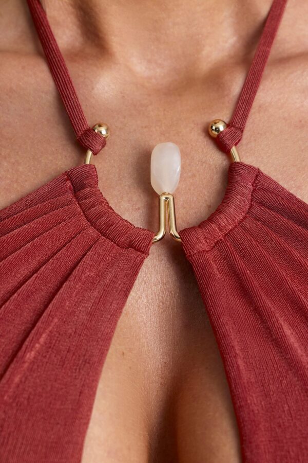 Hardware Detail Cut-Out Halterneck Maxi Dress in Auburn Brown - Image 4
