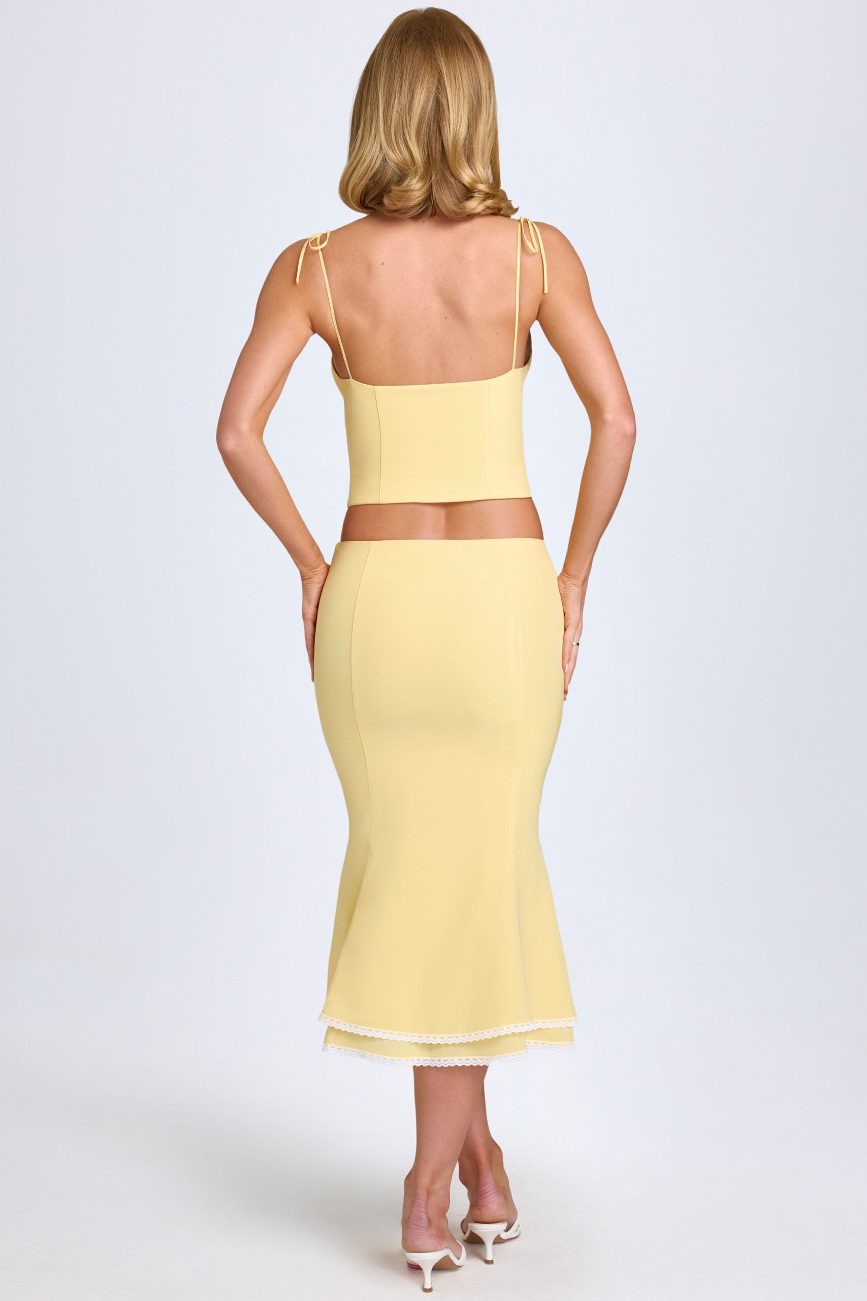 Lace-Trim Mid-Rise Midaxi Skirt in Pastel Yellow - Image 2