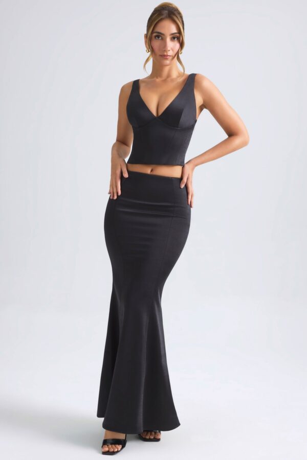 Mid-Rise Fishtail Maxi Skirt in Black - Image 5