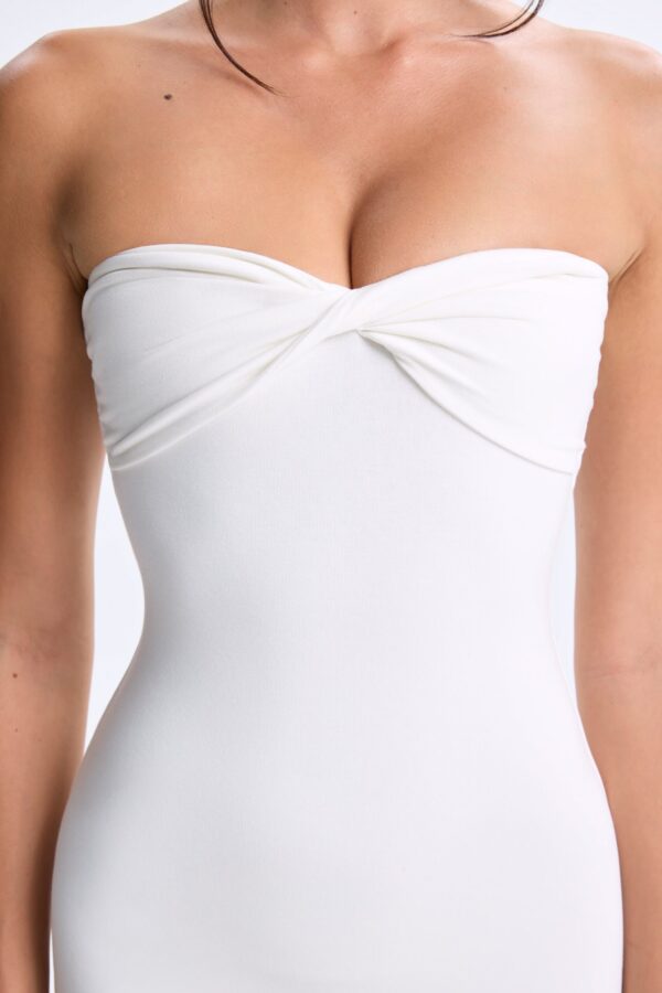 Petite Twist-Front Split Hem Flared Jumpsuit in White - Image 6