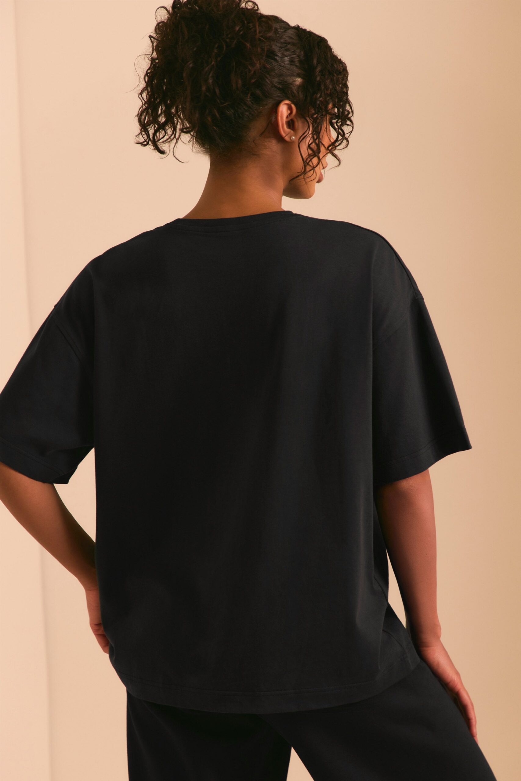 Oversized Short Sleeve T-Shirt in Black - Image 2