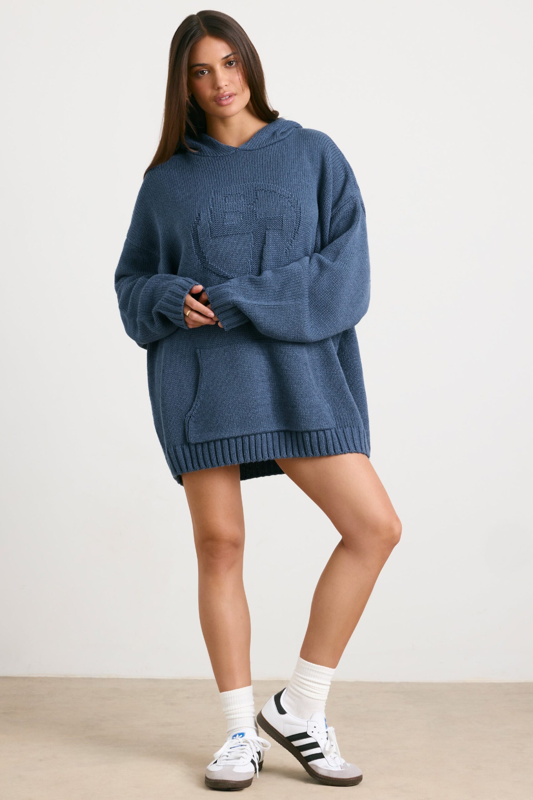 Oversized Chunky Knit Hoodie in Washed Navy - Image 10