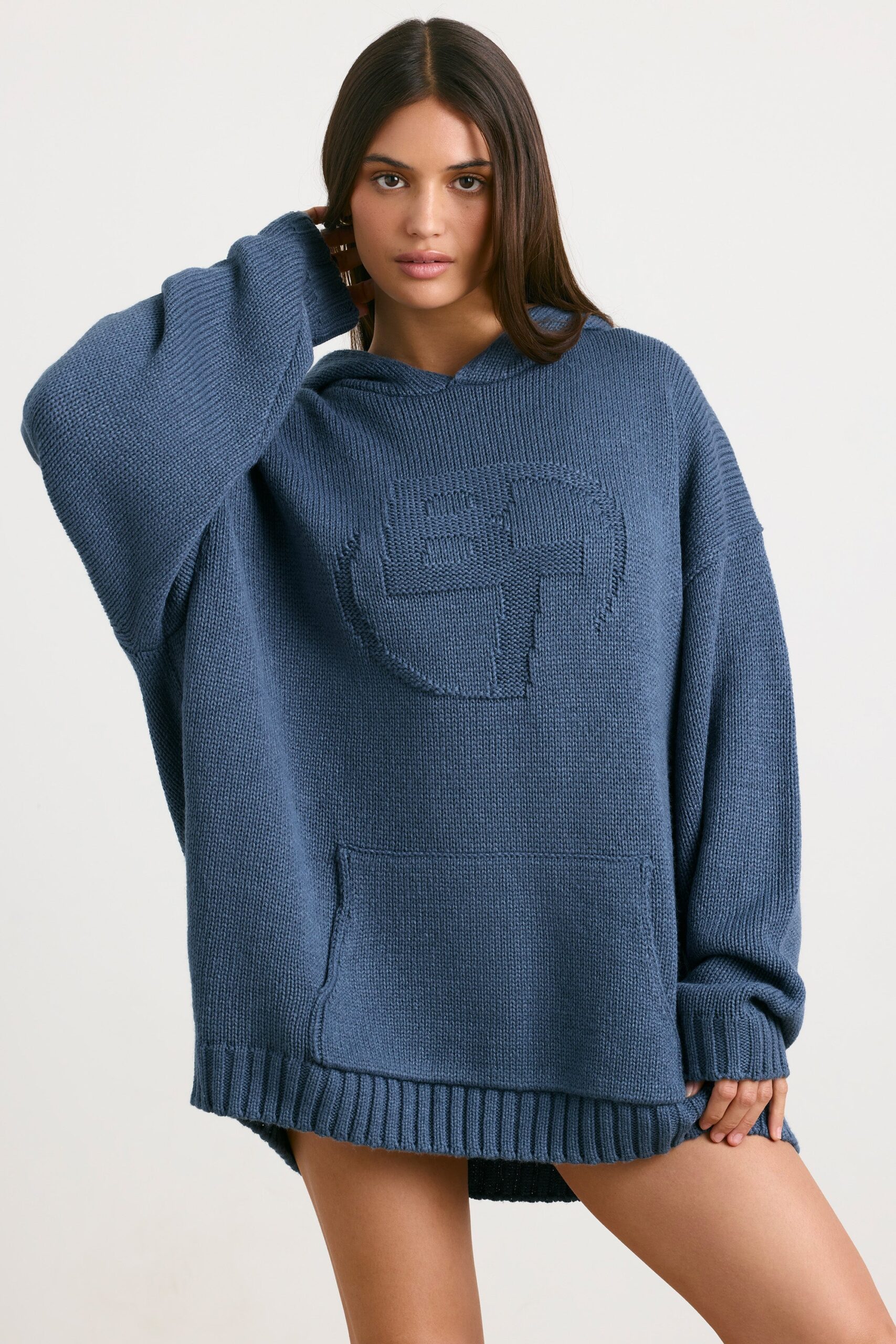 Oversized Chunky Knit Hoodie in Washed Navy - Image 6