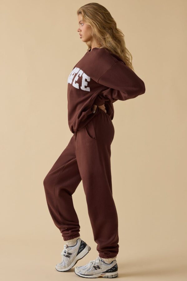 Mid-Rise Joggers in Mahogany - Image 7