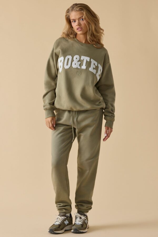 Mid-Rise Joggers in Soft Olive - Image 11