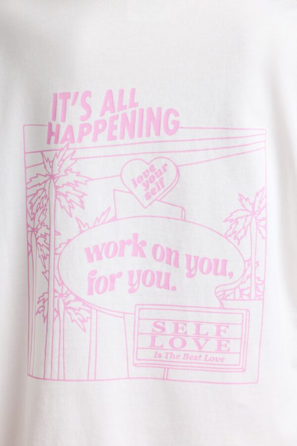 Oversized Short-Sleeve T-shirt in White - Image 4