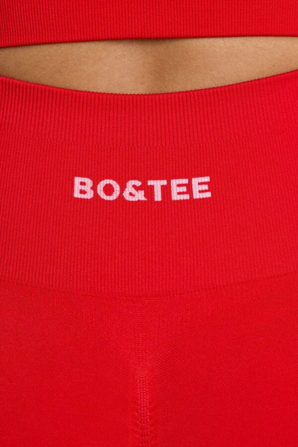 High-Waist Define Luxe Leggings in Red - Image 4