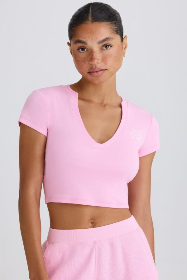 Graphic-Print Cropped T-Shirt in Bubblegum Pink - Image 7