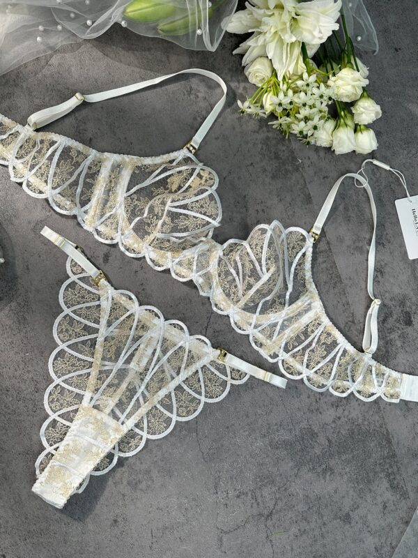 Heavenly Glow Radiance Luxe Lingerie Set - Image 9