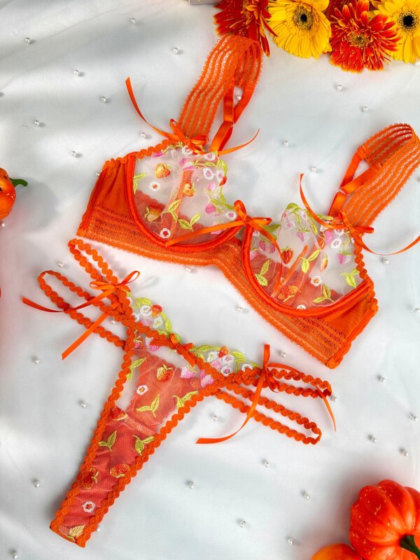 Sunny Meadow Floral Lace Lingerie Set - Image 7