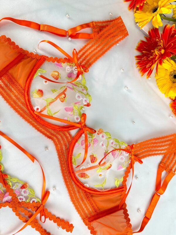 Sunny Meadow Floral Lace Lingerie Set - Image 9