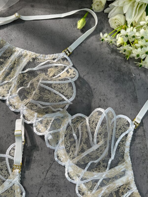Heavenly Glow Radiance Luxe Lingerie Set - Image 12