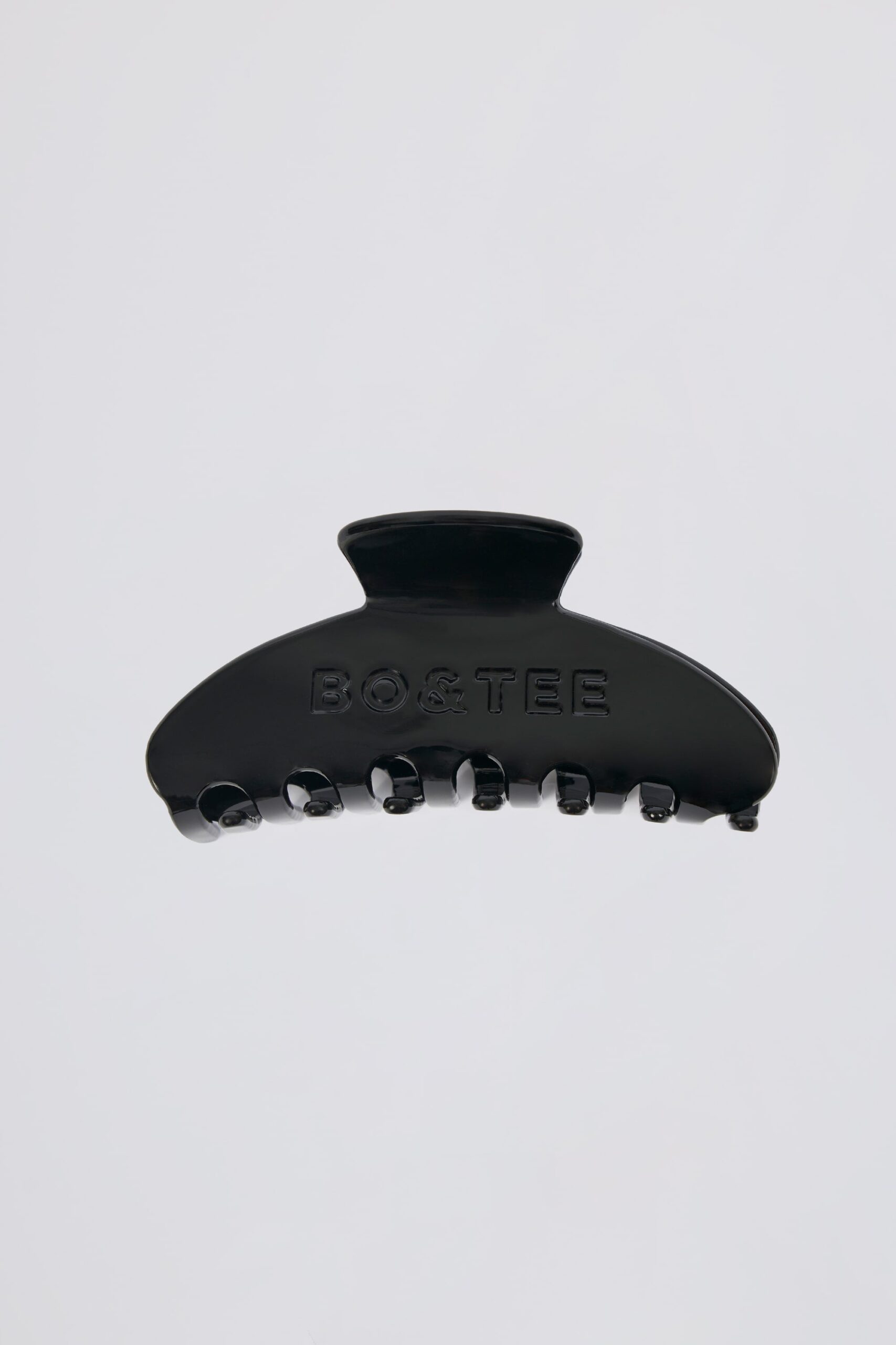 Medium Claw Clip in Black - Image 4