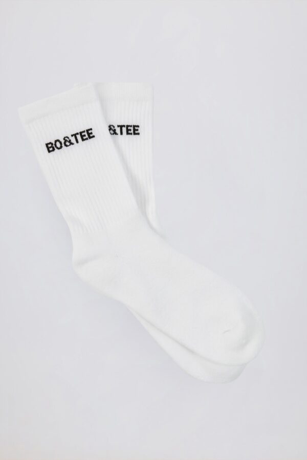 Ribbed Crew Sock Bundle in White - Image 4