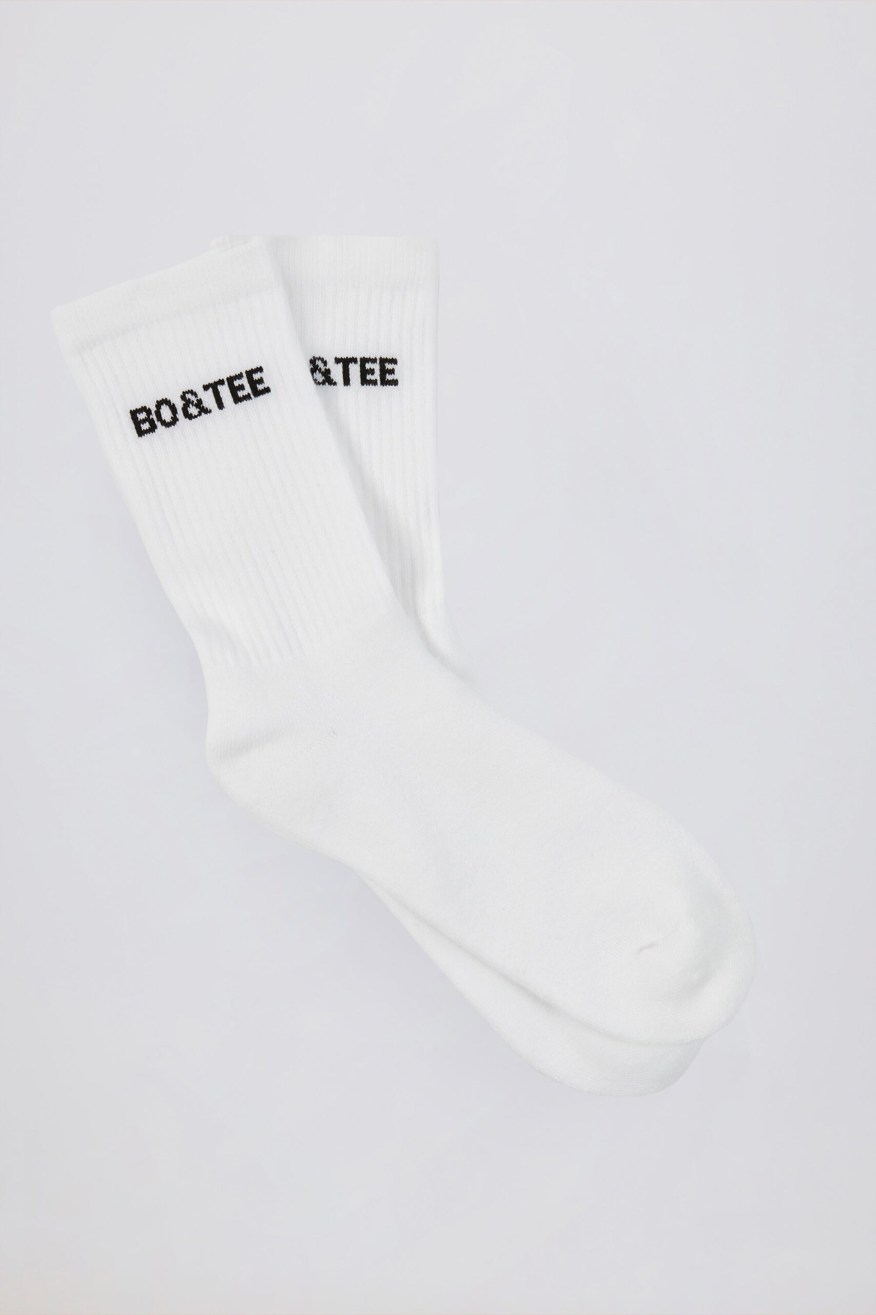 Ribbed Crew Sock Bundle in White - Image 4