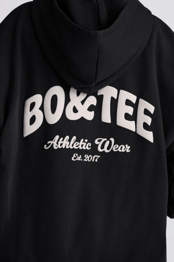Oversized Hoodie in Black - Image 5