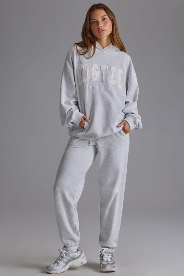 Relaxed Mid-Rise Joggers in Grey Marl - Image 9