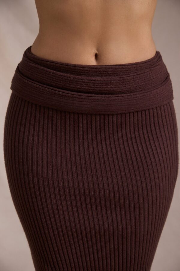 Ribbed-Knit Foldover Maxi Skirt in Espresso - Image 4