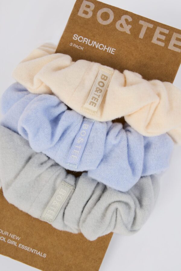 Pack of 3 Oversized Scrunchies - Image 2
