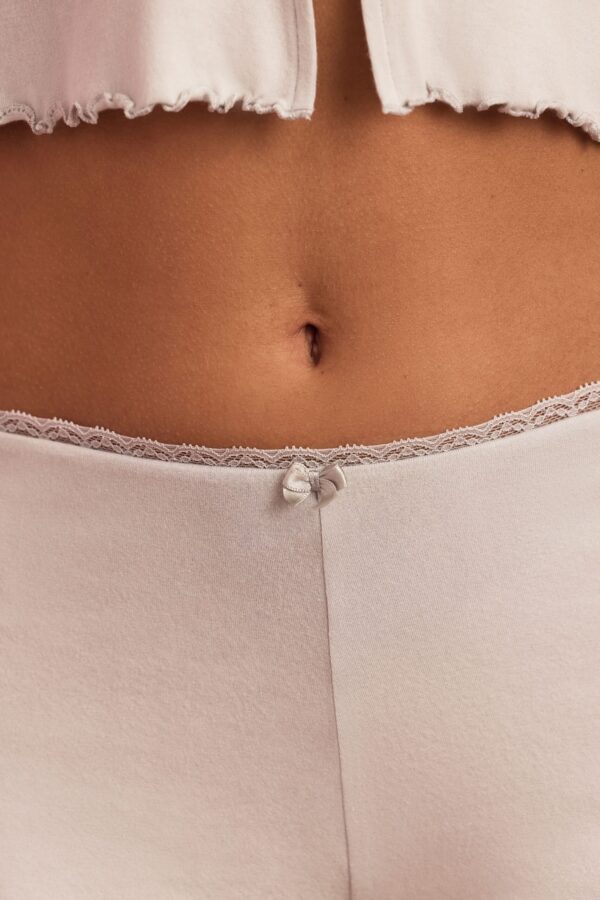 Lace-Trim Mid-Rise Pyjama Shorts in Cloud Grey - Image 4