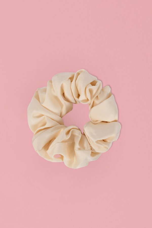 Oversized Scrunchie in Ivory - Image 2