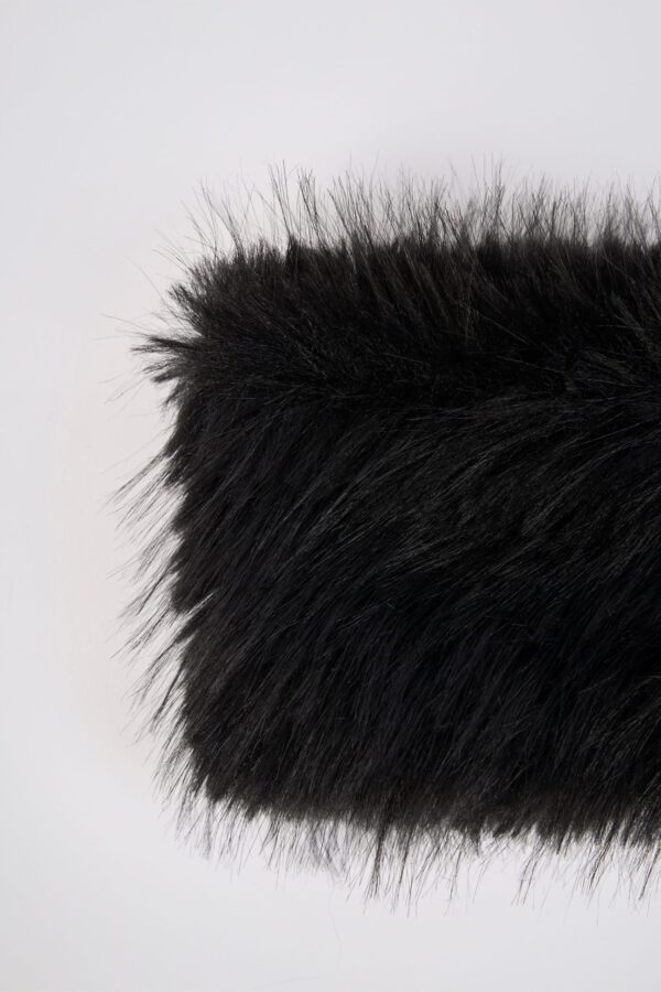 Faux-Fur Headband in Black - Image 4