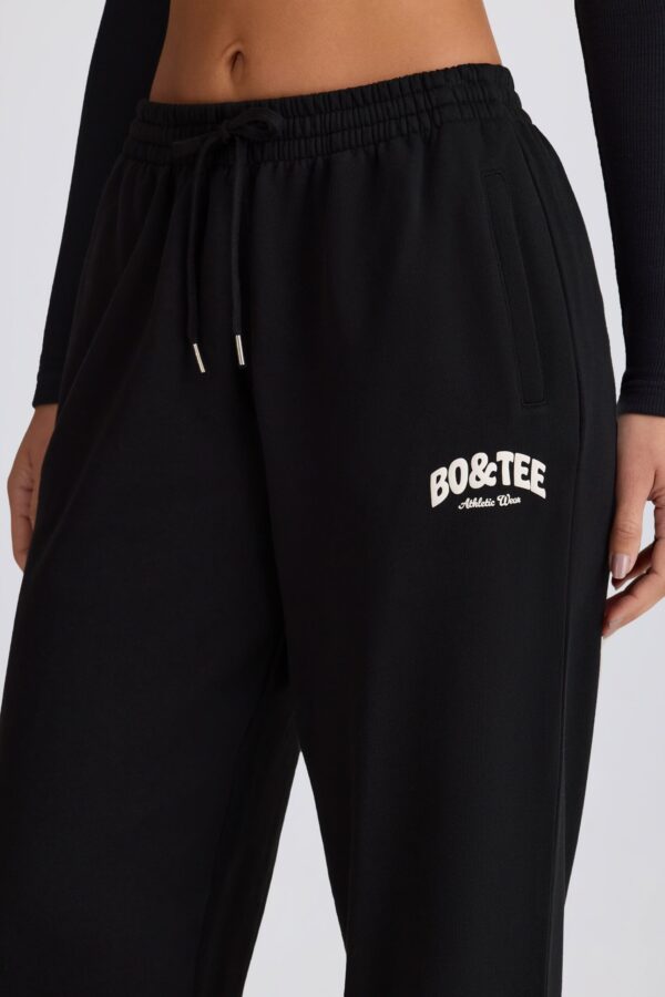 Mid-Rise Wide-Leg Joggers in Black - Image 4